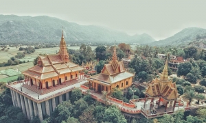 Ngôi chùa Khmer trên núi độc đáo ở An Giang