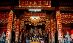Tiếng chuông chùa giữa đại dương