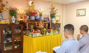 Đêm 30 Tết tụng kinh gì để cả năm may mắn, an vui?