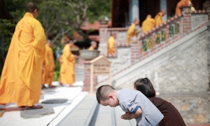 Ứng dụng lời Phật dạy trong việc giải quyết các mâu thuẫn xung đột giữa cá nhân gia đình xã hội